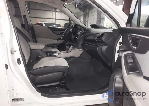 2021 Subaru Forester z USA, uszkodzony, nr VIN JF2SKAAC8MH506038